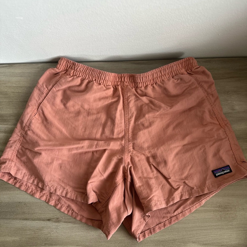 Patagonia Baggy Shorts 5” Salmon Outdoor Hiking Adjustable Waistband Womens Sz S